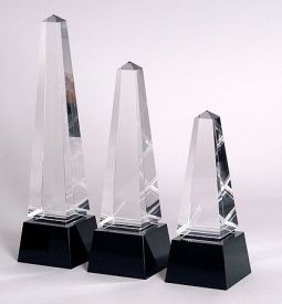 10" Executive Obelisk, Clear/Black Optical Crystal